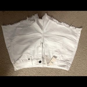 Aerie white denim shorts NWT!!!